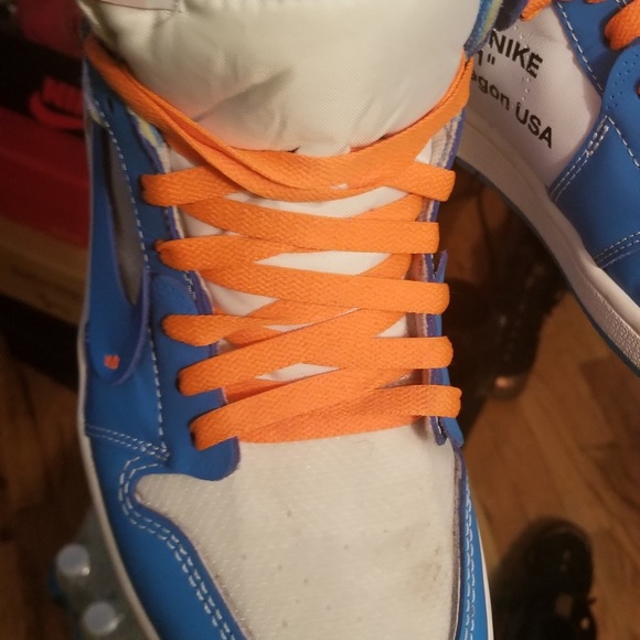 Air Jordan 1 UNC x Off White Used - Picture 7 of 8